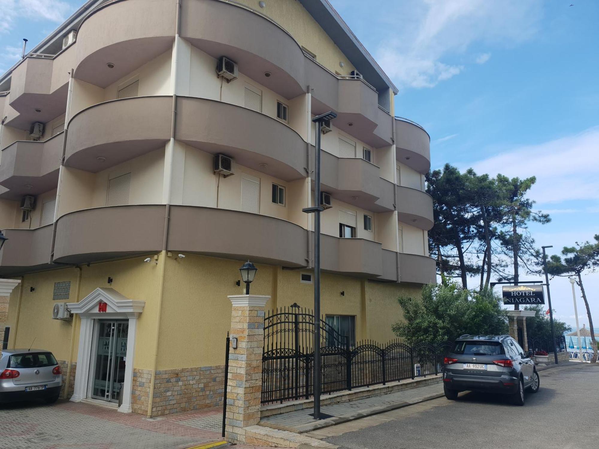 Niagara 3* Durres